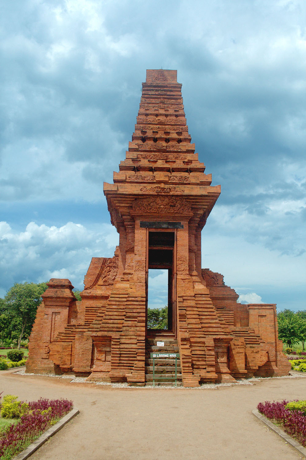 Situs Trowulan